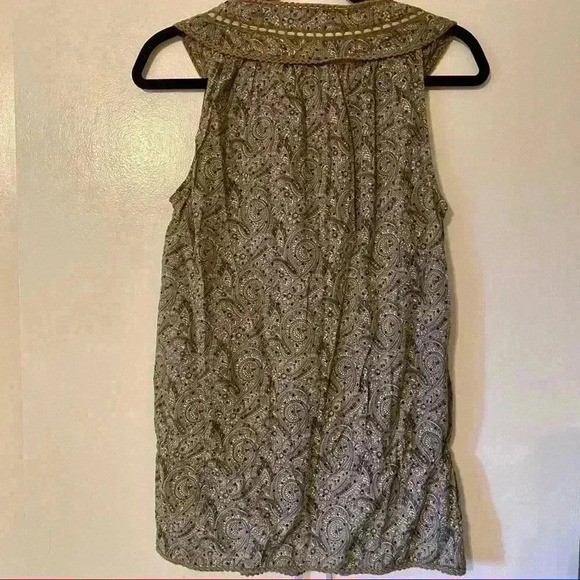 DKNY Jeans sleeveless top - Picture 9 of 9